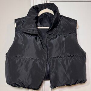 SHEIN Black Puffer Cropped Vest Zip Front Lightweight Size Large